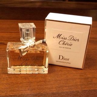 ディオール(Dior)のMiss Dior Cherie(香水(女性用))