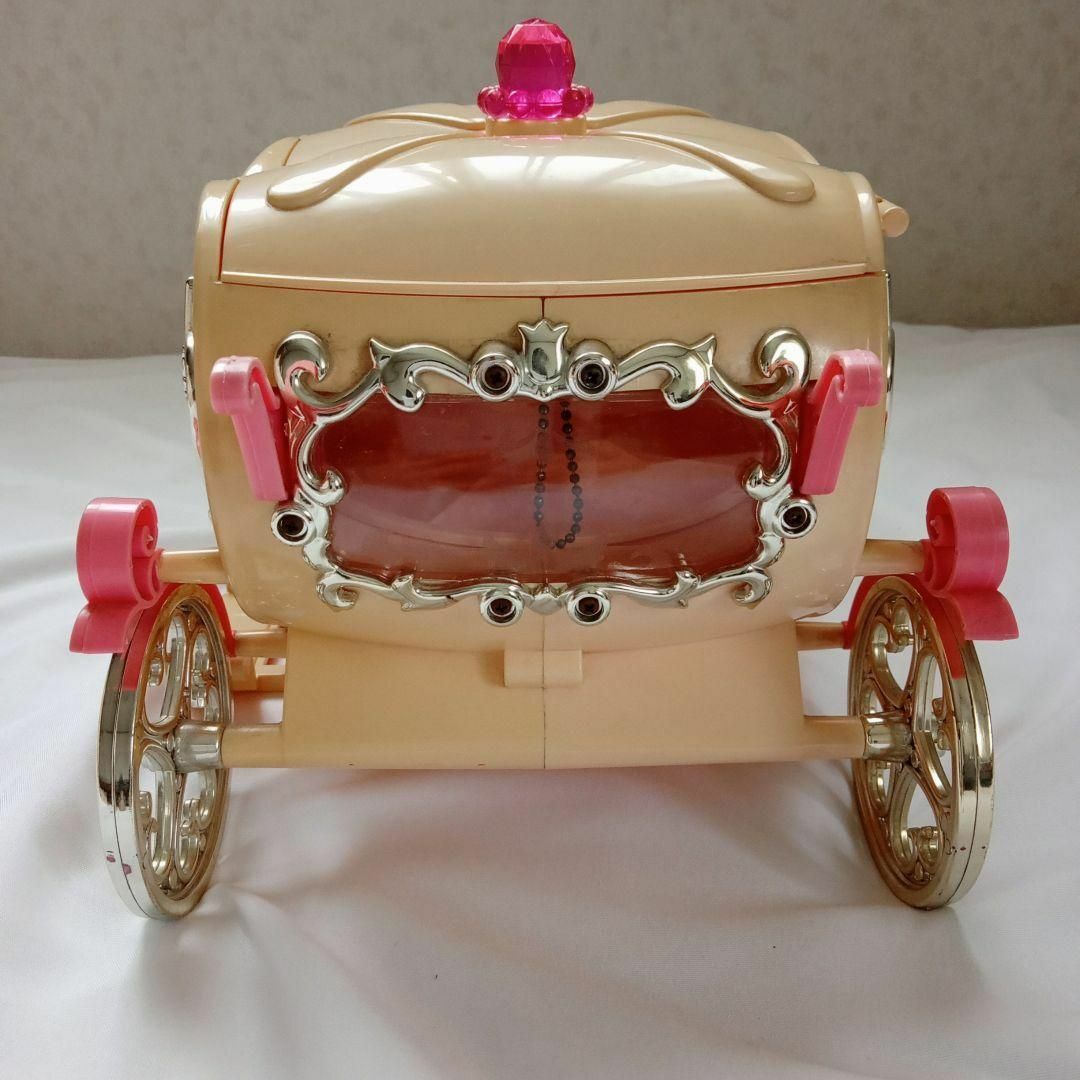 BANDAI(バンダイ)の魔法使いサリー 魔法の国の馬車 オルゴール レトロ　当時物　希少 エンタメ/ホビーのおもちゃ/ぬいぐるみ(キャラクターグッズ)の商品写真