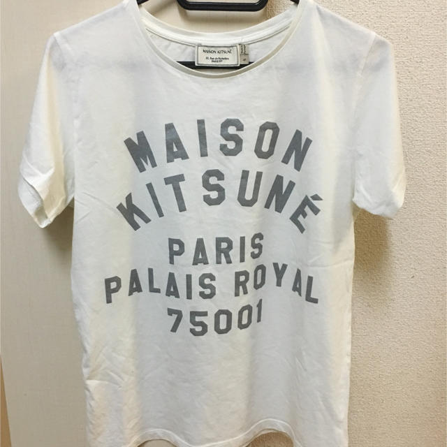 MAISON KITSUNE'(メゾンキツネ)のメゾンキツネ Tシャツ レディースのトップス(Tシャツ(半袖/袖なし))の商品写真