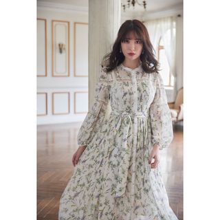 ハーリップトゥ(Her lip to)のHerlipto FloralBouquet PleatedLong Dress(ロングワンピース/マキシワンピース)
