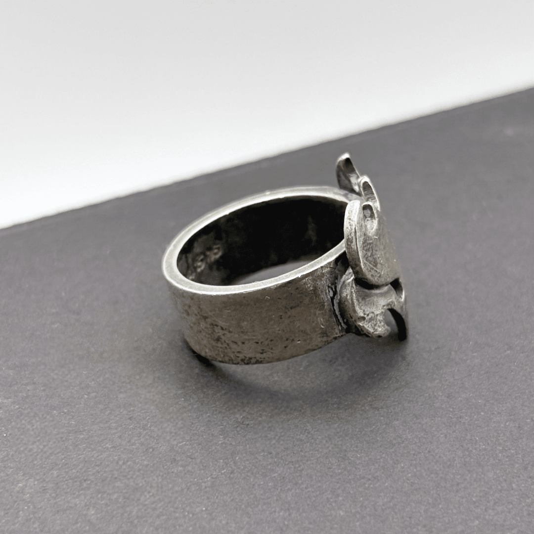 初期【Maison Martin Margiela】バットマンリングアクセサリー 初期【Maison Martin Margiela】バットマンリングアクセサリー