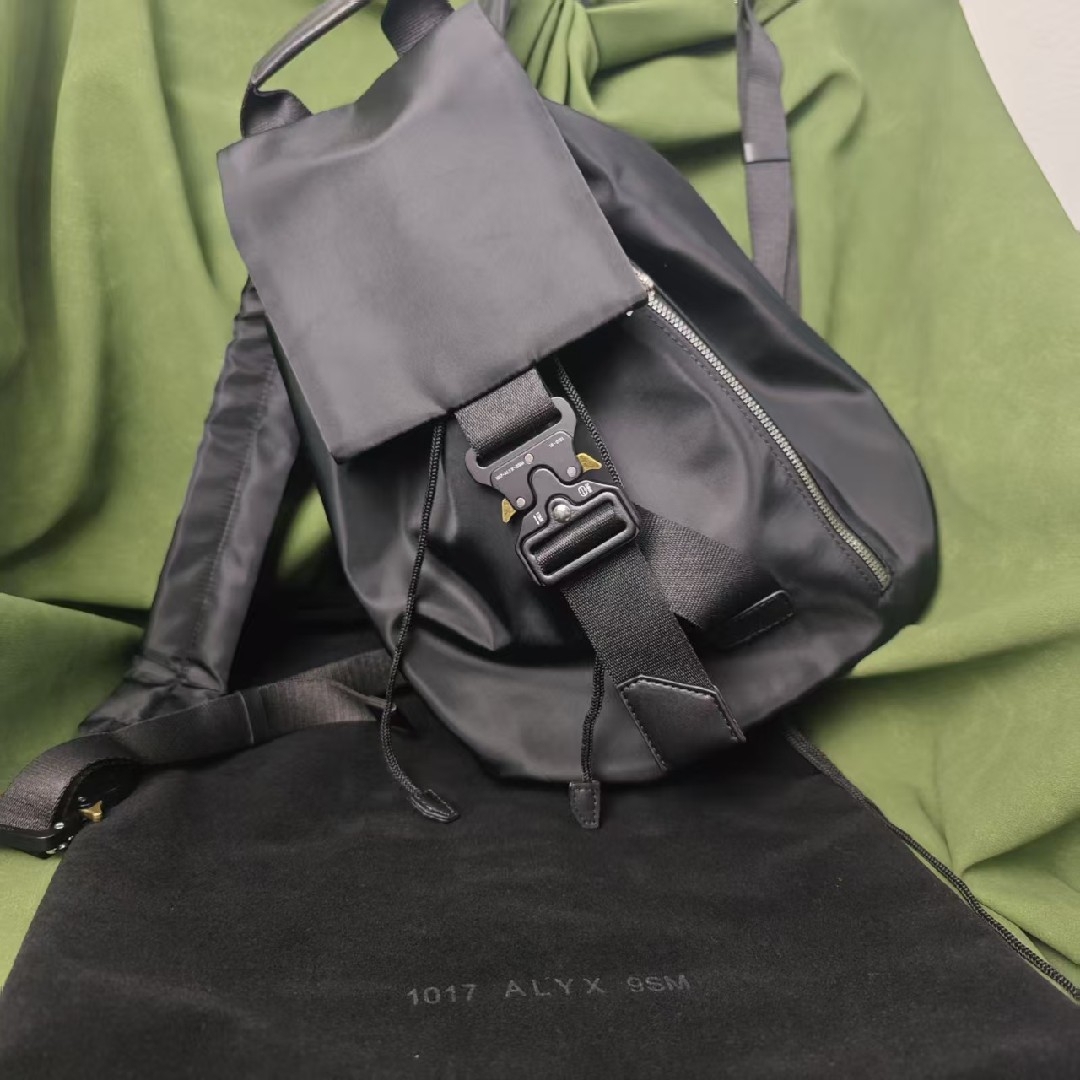 1017 ALYX 9SM＞ POLAR TANK BACKPACK/バックパック(504300612