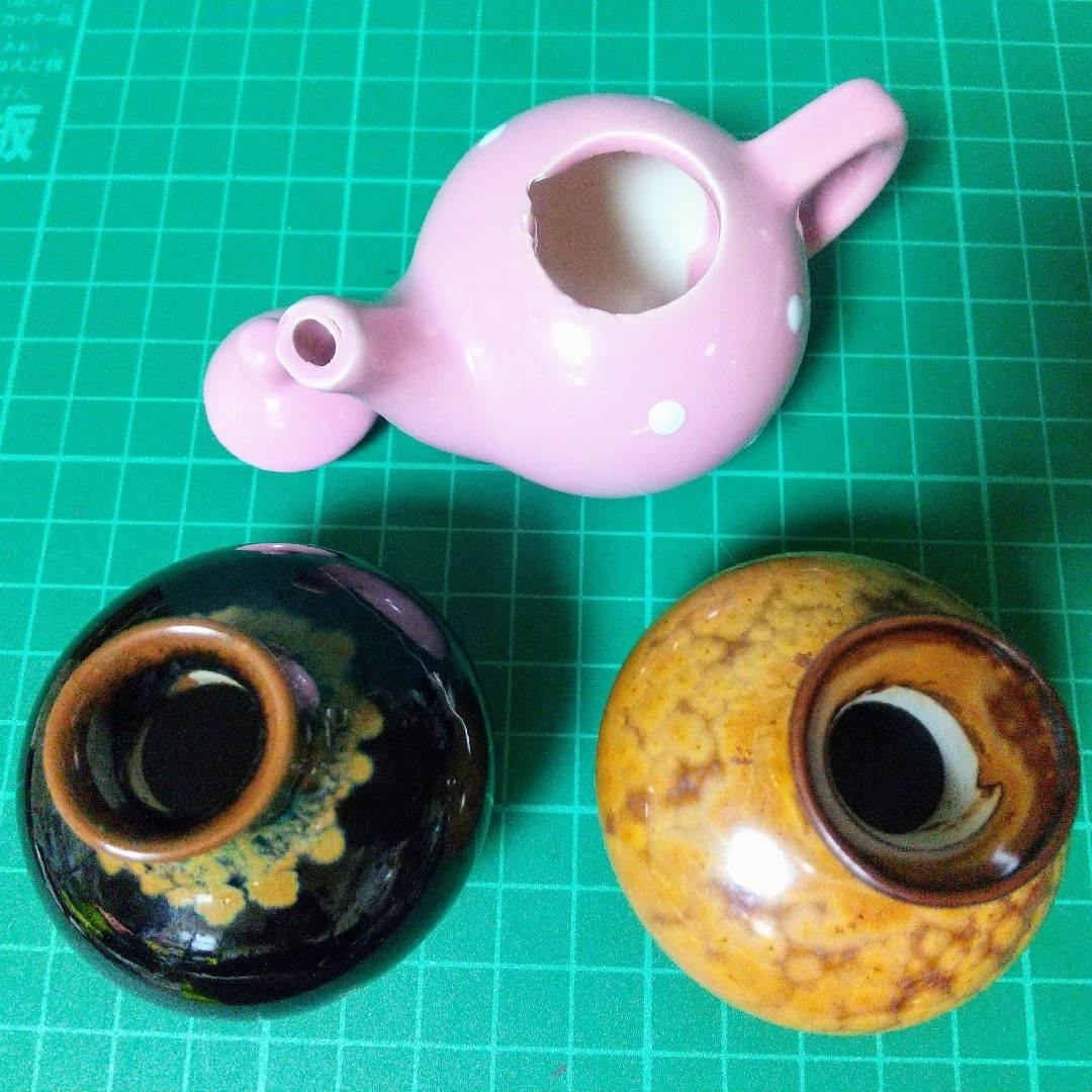 レトロ一輪挿し　花びん　花器　フラワーベース　陶器花瓶　ティーポット　アンテーク インテリア/住まい/日用品のインテリア小物(花瓶)の商品写真