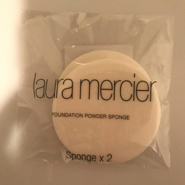 laura mercier(ローラメルシエ)のローラメルシェ ミネラルプレストパウダー コスメ/美容のベースメイク/化粧品(フェイスパウダー)の商品写真