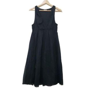 ミュウミュウ(MIU MIU)のmiumiu(ミュウミュウ) ワンピース サイズ38 S レディース美品  - 黒 Vネック/ノースリーブ/ロング(その他)