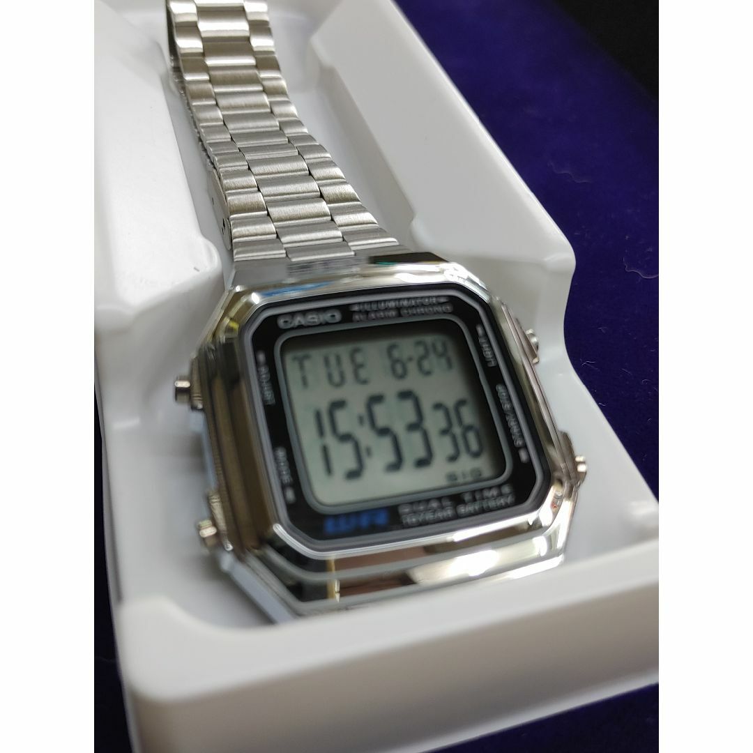CASIO - カシオ デジタル腕時計 未使用品 シンプルブラック