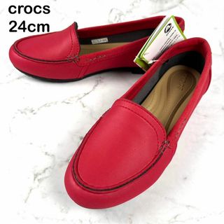 クロックス(crocs)の【新品】希少 crocs クロックス レッド スリッポン 24 フラットシューズ(ハイヒール/パンプス)