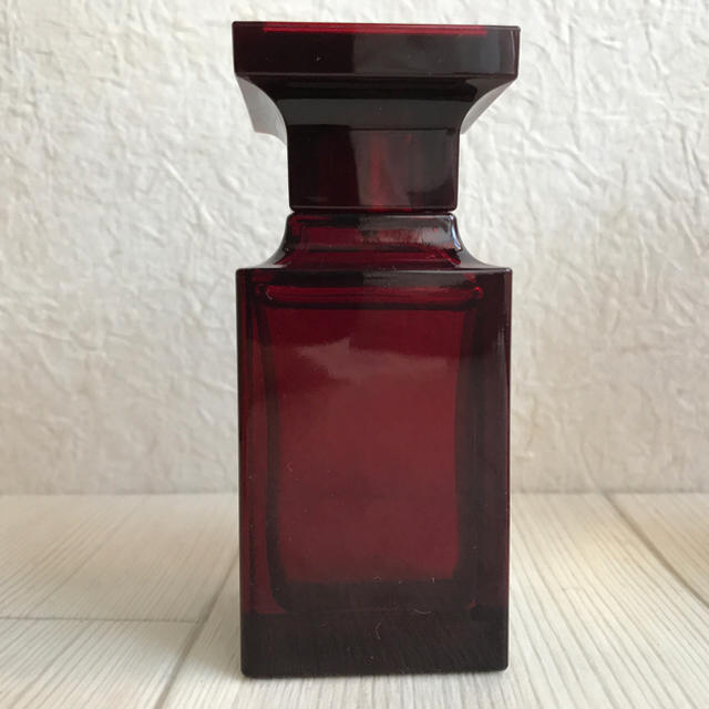 TOM FORD(トムフォード)のトムフォード ジャスミン ルージュ 50ml 香水 フレグランス コスメ/美容の香水(香水(女性用))の商品写真
