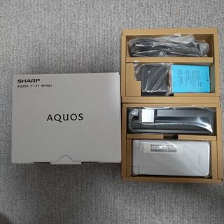 シャープ(SHARP)の【未使用に近い】ガラホ SHARP AQUOS SH-N01 SIMフリー(携帯電話本体)