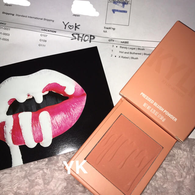 Kylie Cosmetics(カイリーコスメティックス)の最安値！kylie cosmetics new blush ♡ コスメ/美容のベースメイク/化粧品(チーク)の商品写真