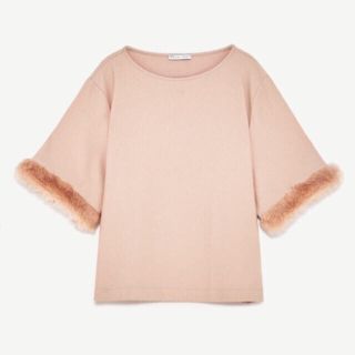 ザラ(ZARA)の新品！ZARA ファー トップス(カットソー(半袖/袖なし))