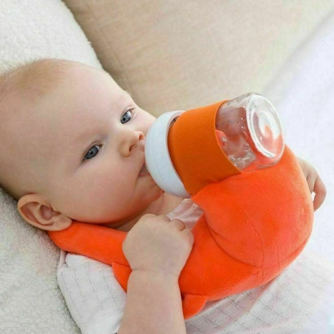 哺乳瓶ホルダー　グレー　セルフ　ミルク　ハンズフリー　ミルクセルフ飲み枕 キッズ/ベビー/マタニティの授乳/お食事用品(哺乳ビン)の商品写真