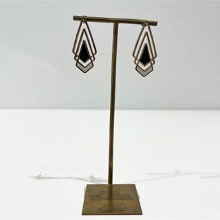 クレアーズ(claire's)のモノトーンデザインピアス(ピアス)