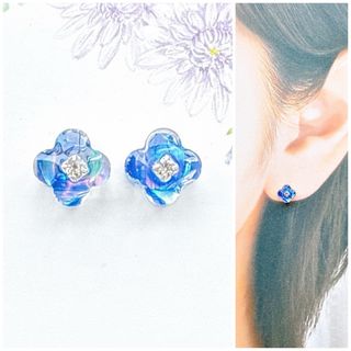ブルー7mmお花ピアス/イヤリング(ピアス)