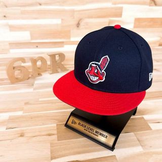 ニューエラ(NEW ERA)のレア/美品【ニューエラ×インディアンス】ワフー酋長 立体3D刺繍キャップ 紺×赤(キャップ)