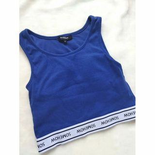 M 美品 英字 トップス インナー タンクトップ おしゃれ ブラカップ付き (タンクトップ)