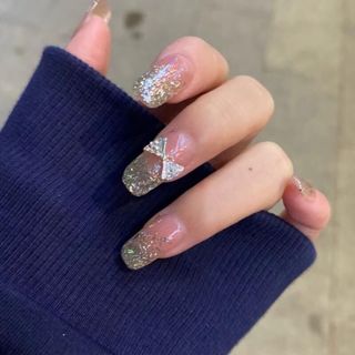 韓国 ネイル チップ  ピンク　ラメ　リボン かわいい つけ爪 セルフネイル(つけ爪/ネイルチップ)
