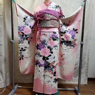 振り袖７点セット(65)　正絹　ピンクの暈し　薔薇　桜　成人式(振袖)
