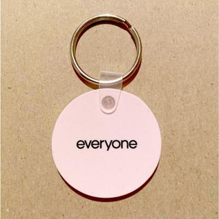 ワンエルディーケーセレクト(1LDK SELECT)のeveryone キーホルダー(キーホルダー)