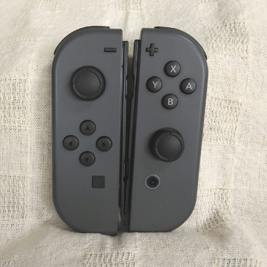 Nintendo Switch （2020年製・バッテリー強化版）ジョイコン