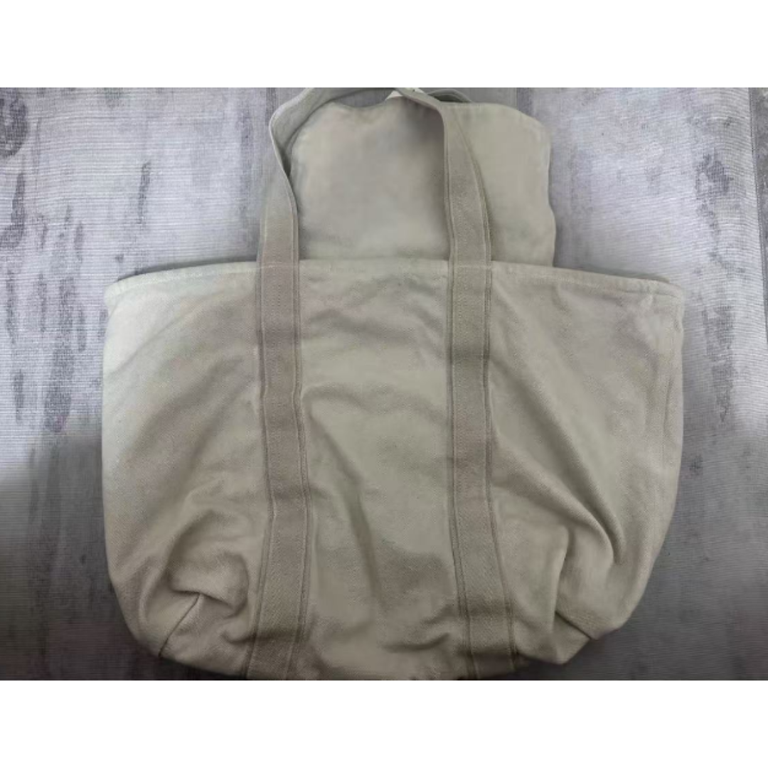ERL ベージュ Venice トートバッグ ERL（イーアールエル）の「UNISEX VENICE TOTE BAG WOVEN