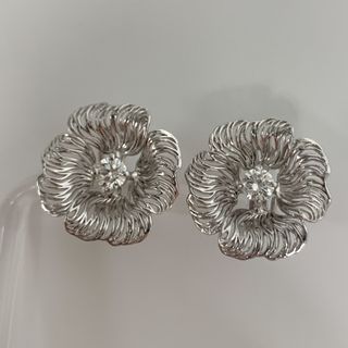 【中古】平和堂　ダイヤモンド　 お花　　PT950　イヤリング(ピアス)