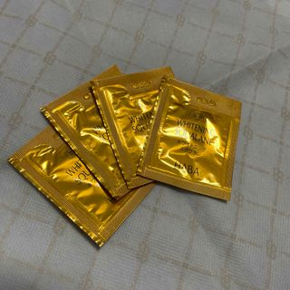 ハバ(HABA)のハーバーHABAの薬用ホワイトニングスクワラン、4包、新品(フェイスオイル/バーム)