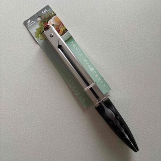カイジルシ(貝印)の新品　貝印　ナイロントング　24㎝(調理道具/製菓道具)