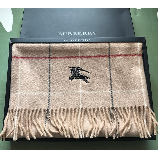 BURBERRY - ✨新品未使用 【 バーバリー 】ウールひざ掛けの通販 by ...