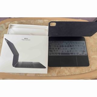 アップル(Apple)のiPad Magic Keyboard M4 13インチ(ほぼ使用してません)(iPadケース)