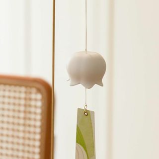 【人気商品】「鈴蘭」風鈴、クリーム色の肌、小さくてかわいい外見、そして澄んだ音色(その他)
