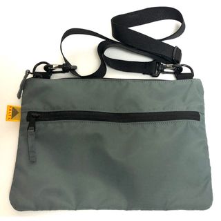 ケルティ(KELTY)のKELTY ケルティ A2506183 ショルダーバッグ サコッシュ　美品(ショルダーバッグ)