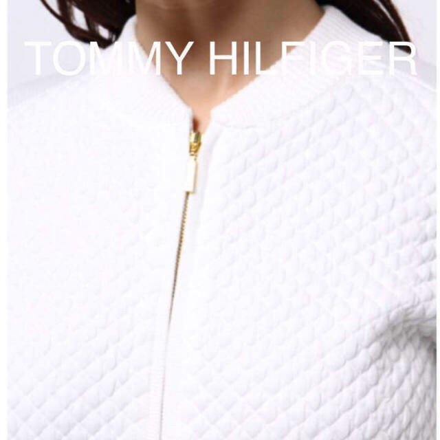 TOMMY HILFIGER(トミーヒルフィガー)のトミーヒルフェイガージャケット レディースのジャケット/アウター(ノーカラージャケット)の商品写真