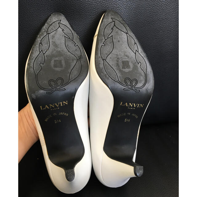 LANVIN(ランバン)のランバン LANVIN ホワイト パンプス レディースの靴/シューズ(ハイヒール/パンプス)の商品写真