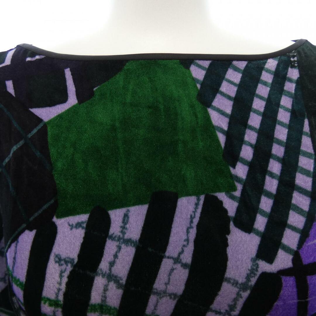 EMPORIO ARMANI(エンポリオアルマーニ)のエンポリオアルマーニ EMPORIO ARMANI ワンピース レディースのワンピース(ひざ丈ワンピース)の商品写真