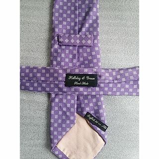 Holliday＆Brown　ハンドメイド　５０オンス　シルクネクタイ　英国製(ネクタイ)