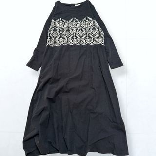アンドマイラ(and myera)のアンドマイラ コットン リネン 刺繍 ロングワンピース 黒 L(ロングワンピース/マキシワンピース)
