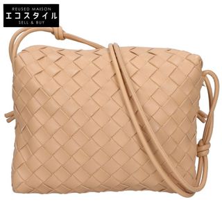 ボッテガヴェネタ(BOTTEGA VENETA)のボッテガヴェネタ イントレチャート スモールループ カメラバッグ(ショルダーバッグ)