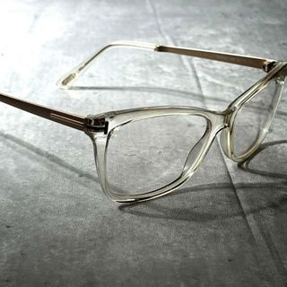 トムフォードアイウェア(TOM FORD EYEWEAR)の希少　度なしCRYSTAL × GOLD TOM FORD サングラス　メガネ(サングラス/メガネ)