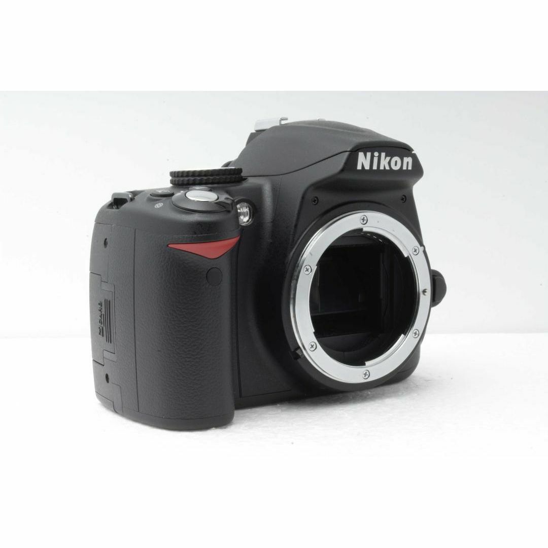 S数150回　Nikon D3000 一眼レフカメラ　すぐ使えるレンズセット♪ Amazon | Nikon デジタル一眼レフカメラ D3000 レンズキット