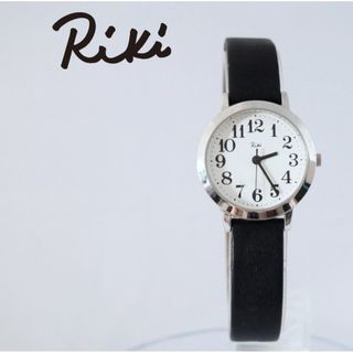 リキ(Riki)のRiKi ALBA クォーツ腕時計/レザー/WHT/BLK/1N01-K870(腕時計)