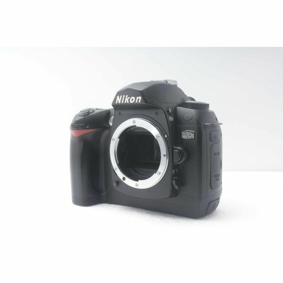 ❤️新品級Nikon D70s 一眼レフ ❤️ 望遠＆標準レンズ付き ❤️