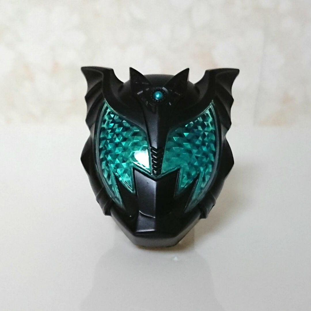 仮面ライダーウィザード ウィザードリング ダークキバ エンタメ/ホビーのフィギュア(特撮)の商品写真