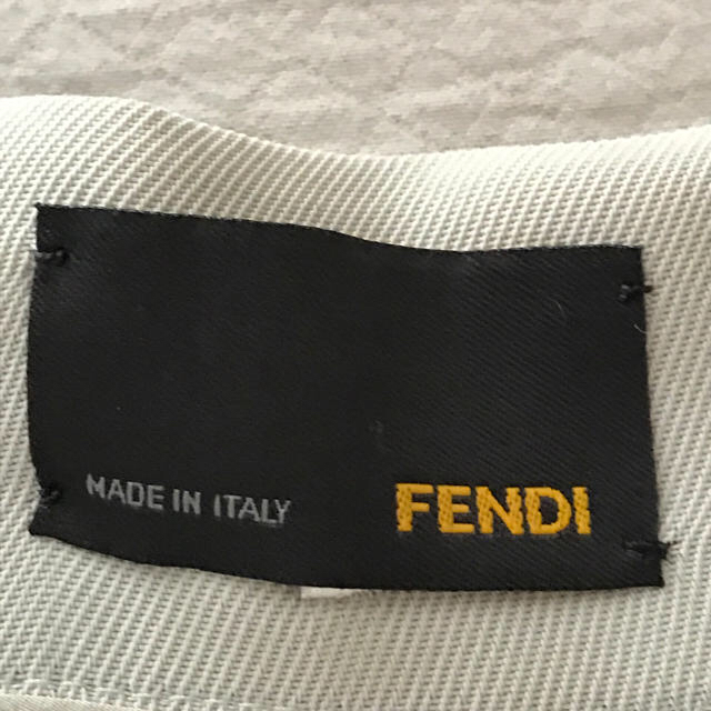 FENDI(フェンディ)の激安🚩FENDIのアイスグレーリボン付きプリーツスカート レディースのスカート(ひざ丈スカート)の商品写真