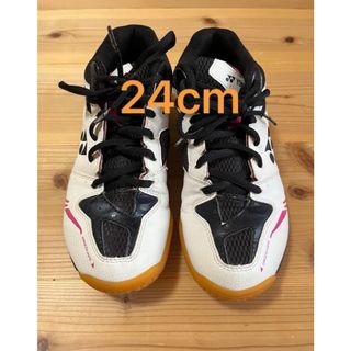 ヨネックス(YONEX)のYONEX ヨネックス バドミントンシューズ  パワークッション820ミッド(バドミントン)