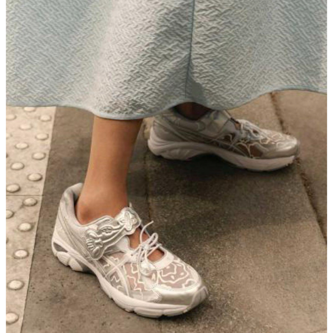 CECILIE BAHNSEN(セシリーバンセン)のCecilie Bahnsen x ASICS セシリーバンセン スニーカー レディースの靴/シューズ(スニーカー)の商品写真