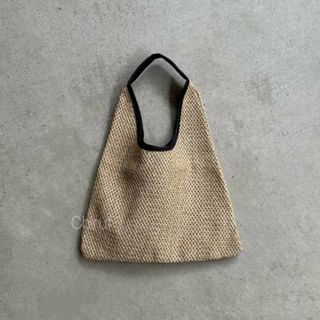 新品｜メッシュ トライアングルトート バッグ ショルダーバッグ ベージュ (かごバッグ/ストローバッグ)