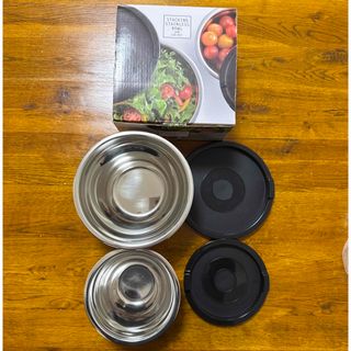 【新品未使用】ステンレスボウルセット（滑り止め付き）(調理道具/製菓道具)