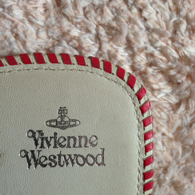 Vivienne Westwood(ヴィヴィアンウエストウッド)のvivienne 長財布 レディースのファッション小物(財布)の商品写真