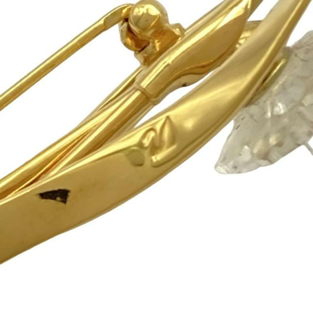 SWAROVSKI(スワロフスキー)のSWAROVSKI(スワロフスキー) ブローチ美品  - ゴールド×クリア フラワー(花) レディースのアクセサリー(ブローチ/コサージュ)の商品写真
